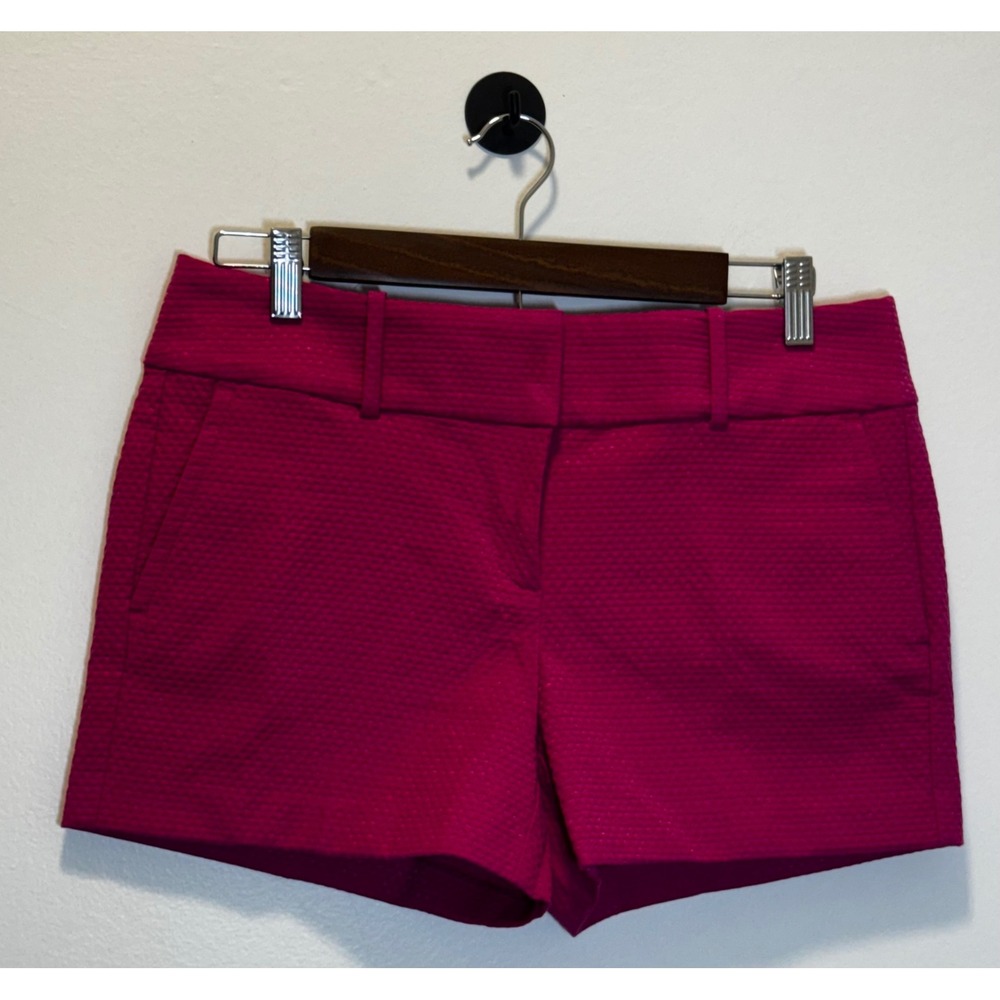 Ann Taylor Modern Fit City Shorts Magenta Pink Textured 6P NWT